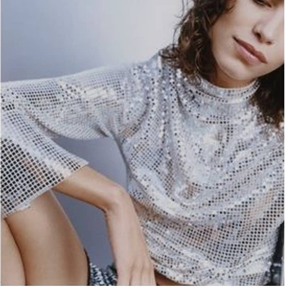 Zara - Silver sequin long sleeve top